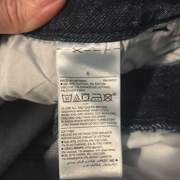 Old Navy Rockstar Super Skinny Jeans Size 6 NWOT Blue Denim Streetwear - Picture 8 of 8